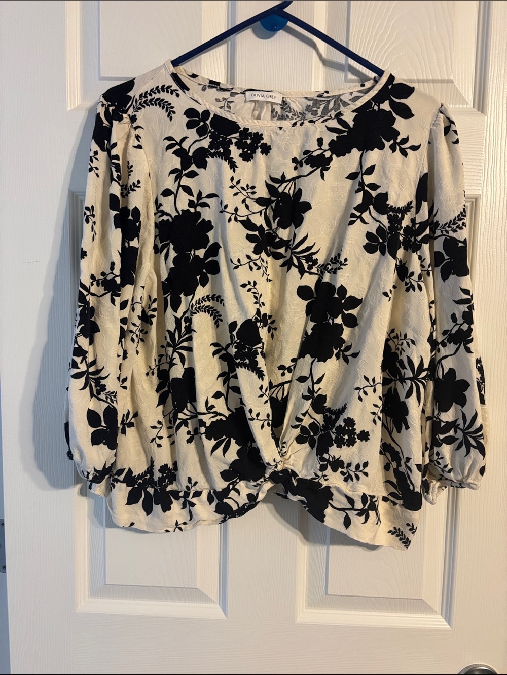 Olivia Grey White & Black Floral Twist-Front Blouse